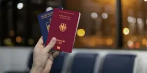 Union will doppelte Staatsangehörigkeit abschaffen – neue Diskussion um Einbürgerung